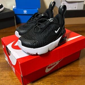 Nike Air Max 270